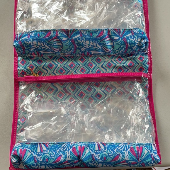 NWT RARE Lilly Pulitzer Travel Kit - Picture 3 of 5